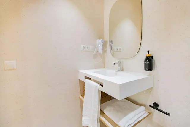 APARTAMENTO TURÍSTICO CALLE JUAN PEDRO NÚÑEZ 8,A - AV. BLASCO IBÁÑEZ — 15