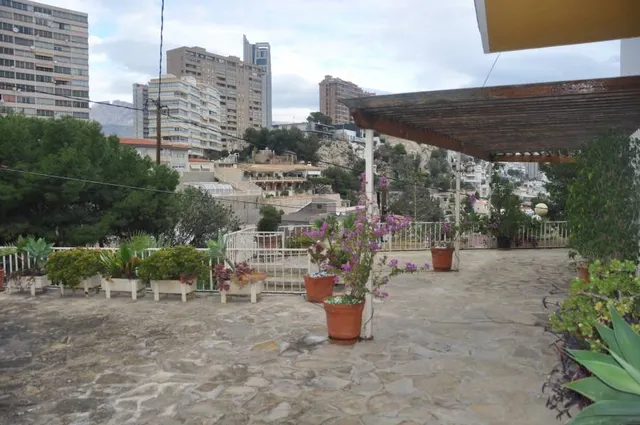 BONITO CHALET en PLAYA PONIENTE — 11