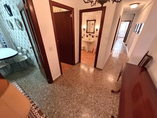Vivienda de cuatro dormitorios en el centro de Alicante — 17