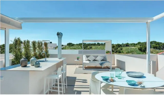 FANTASTICO BUNGALOW FRENTE A LA LAGUNA ROSA EN TORREVIEJA A ESTRENAR — 13