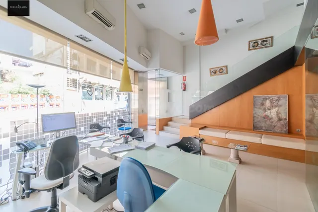 Local comercial 6 habitaciones 200m² en venta - Motril puebl - foto 5