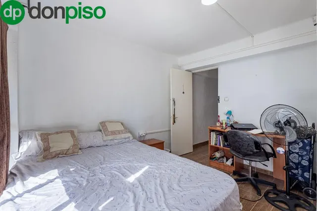 PISO JUNTO AVENIDA DE ANDALUCIA — 12