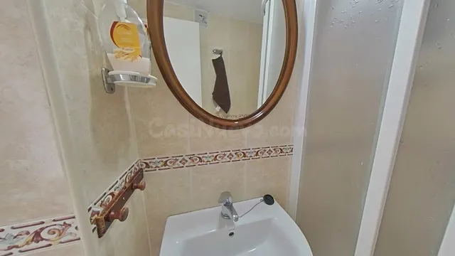 Primera linea con piscina. — 12