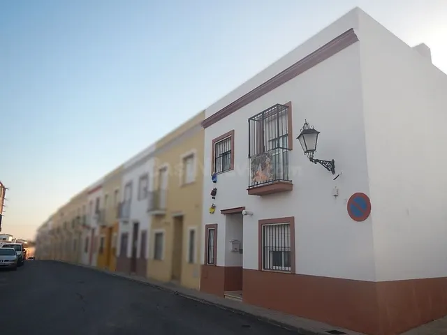 Venta casa en Hinojos — 2