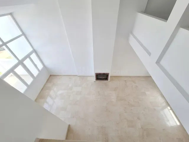 ¡OPORTUNIDAD EN LA NUCIA! Chalet independiente con piscina y - foto 2