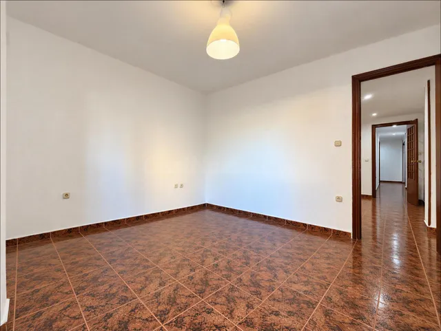 MAGNÍFICA PLANTA BAJA EN PUÇOL - foto 5