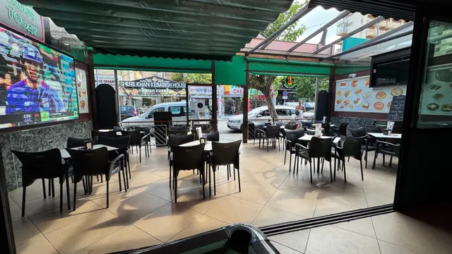 Negocio en funcionamiento en la zona inglesa Benidorm! www.euroloix.com — 9