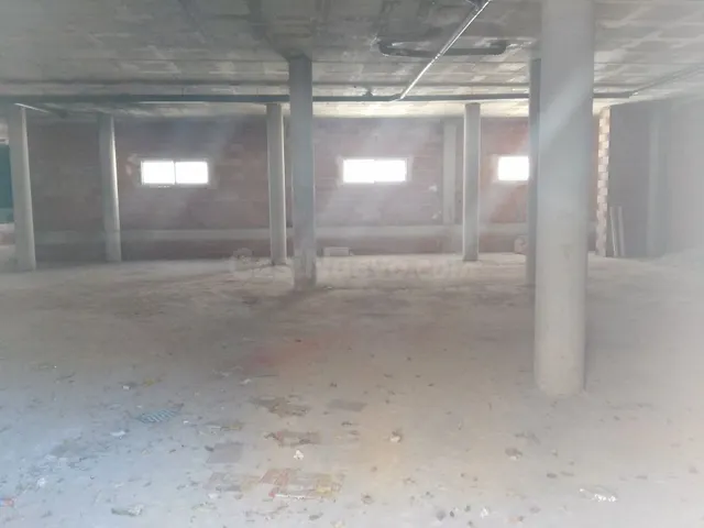 Local comercial 680m² en venta - Barrio la caverina - foto 2