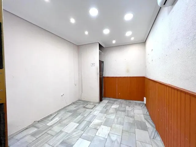 Local comercial 20m² en alquiler - Los Remedios — 3