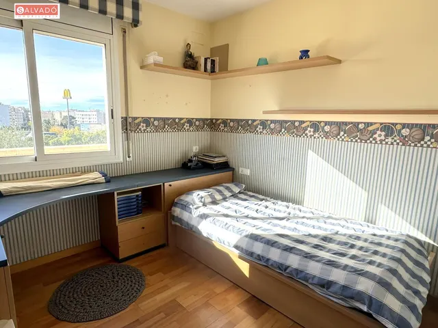 ¡CHALET ESQUINERO CON PISCINA PRIVADA Y VISTAS AL MAR EN EL MAS MEL! — 31