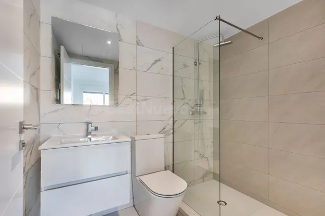 Apartamento de 2 dormitorios 2 baños en punta prima ( orihuela costa ) — 19