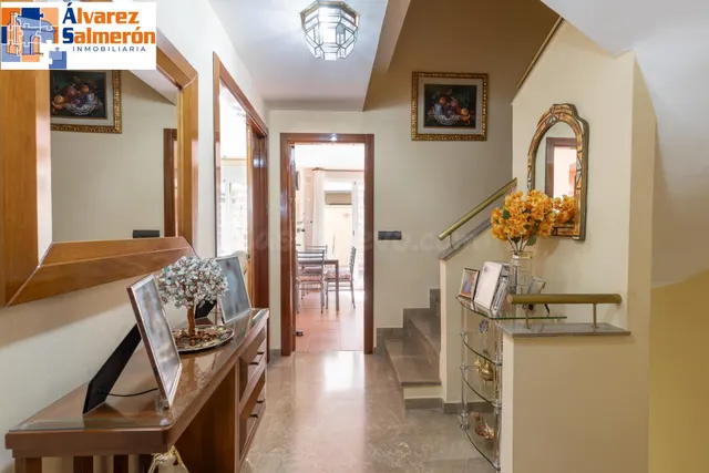 ¡EXCLUSIVA VIVIENDA UNIFAMILIAR CON PATIO PRIVADO EN ARMILLA! — 4