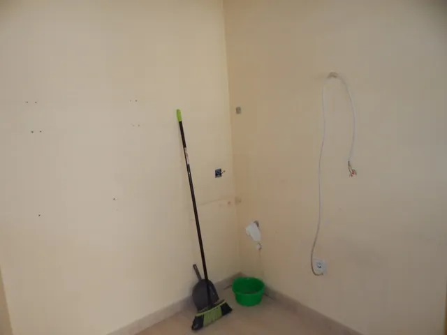 LOCAL COMERCIAL EN PLANTA BAJA CON MUY BUENA UBICACIÓN, EN ONTINYENT — 14