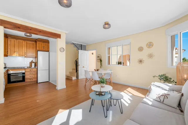 Casa 3 habitaciones en venta - Pueblo - foto 4