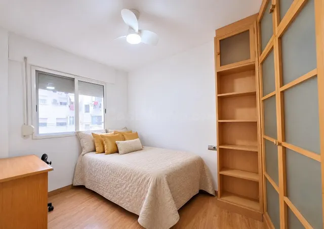 Vivienda reformada de 3 dormitorios y 2 baños en Capitanes Ripoll en Cartagena — 4