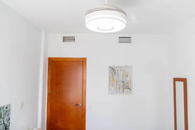 Chalet adosado con piscina — 44