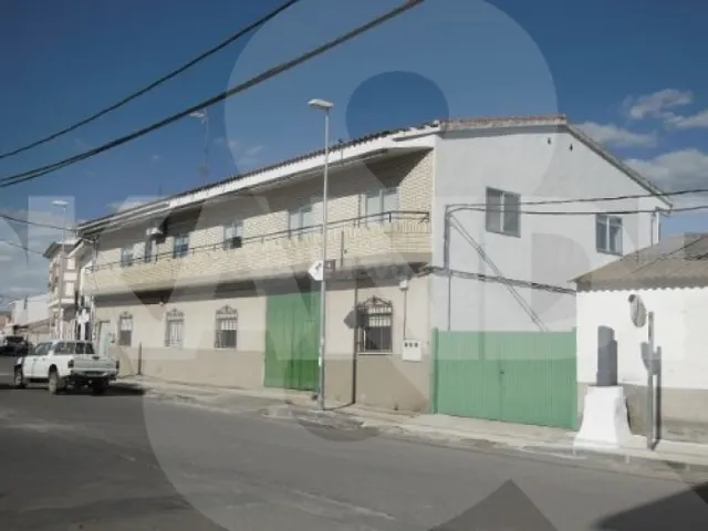 Casa TIPICA DE PUEBLO CON FINCA IDEAL PARA CASA RURAL — 2