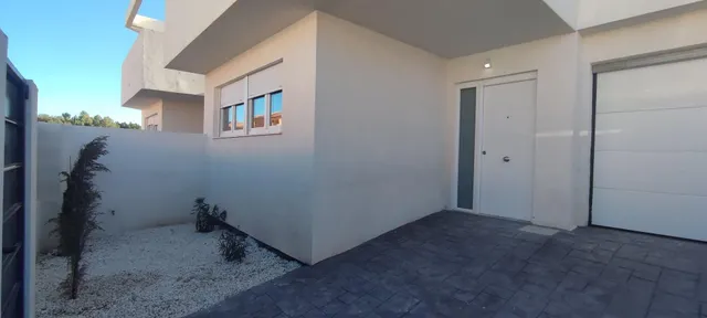 VIVIENDAS UNIFAMILIARES EN ALPERA — 7