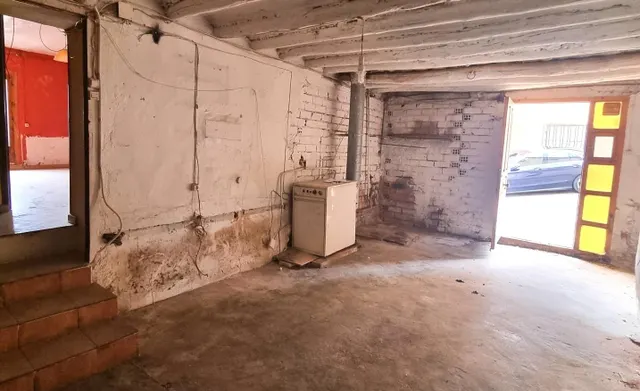 Casa en venta en Aguarón. — 2