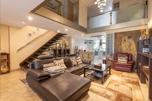 Exclusivo dúplex tipo loft de 225 m2 con apartamento independiente en una ubicación inmejorable — 6