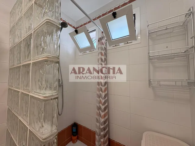 CASA TIPO DÚPLEX CON VISTAS AL MAR — 24