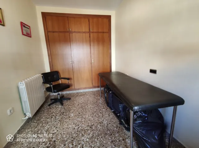 IMPRESIONANTE CHALET EN EL CENTRO DE VENDRELL — 37
