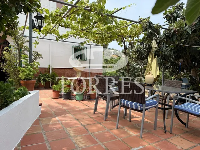 Chalet en los Montes de Málaga - foto 4