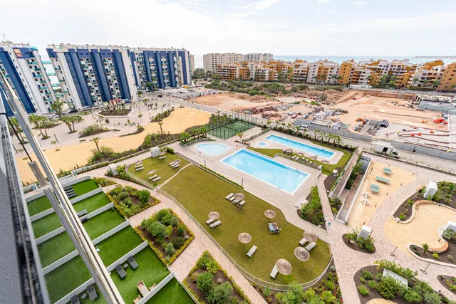 UN BALCÓN DE LUJO AL MEDITERRÁNEO — 35