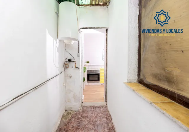 3 dormitorios junto a avenida de dilar — 16
