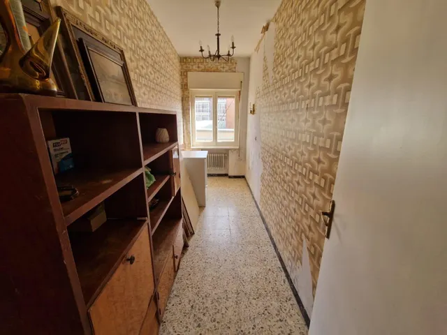 SE VENDE AMPLIO PISO DE TRES habitaciones EN VALENCIA DE DON JUAN, COCINA, SALÓN, BAÑO, DOS TERRAZAS — 7