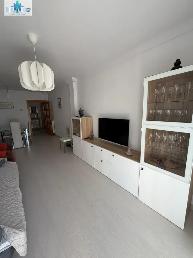 PISO EN VENTA ZONA IMAGINALIA - foto 2