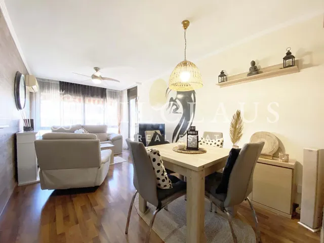 Piso en venta en Calle de Ramón y Cajal - foto 2