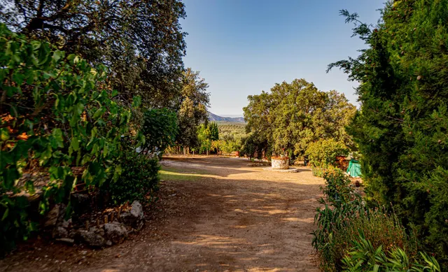 Fantástica casa a la venta en Villanueva del Trabuco — 45