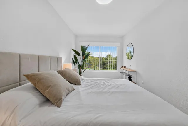 Acogedor Bungalow en Planta Baja en la Urbanización La Rioja, Villamartin — 18