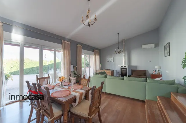 Casa 5 habitaciones 220m² en venta - Urb. el arenal — 13