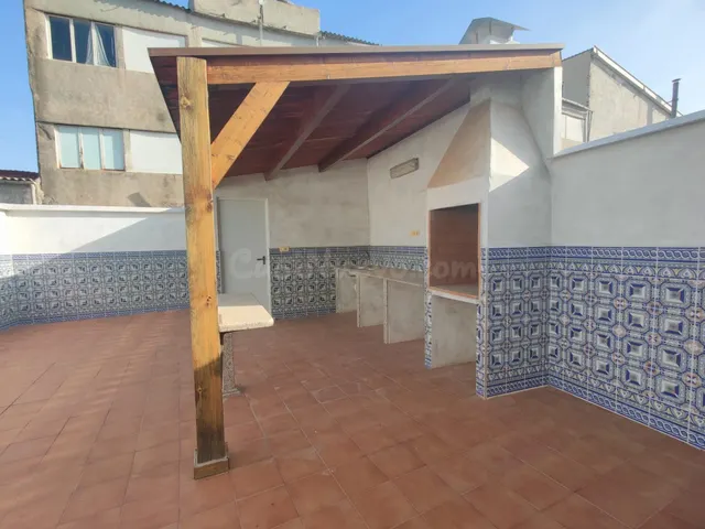 ¡¡ GRAN PISO EN CEUTÍ CON PATIO DE 80m !! - foto 2