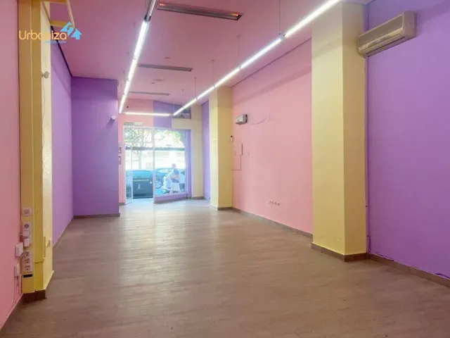 LOCAL EN MARIA AUXILIADORA CON MUY BUENA situación IDEAL PARA CUALQUIER TIPO DE NEGOCIO — 2