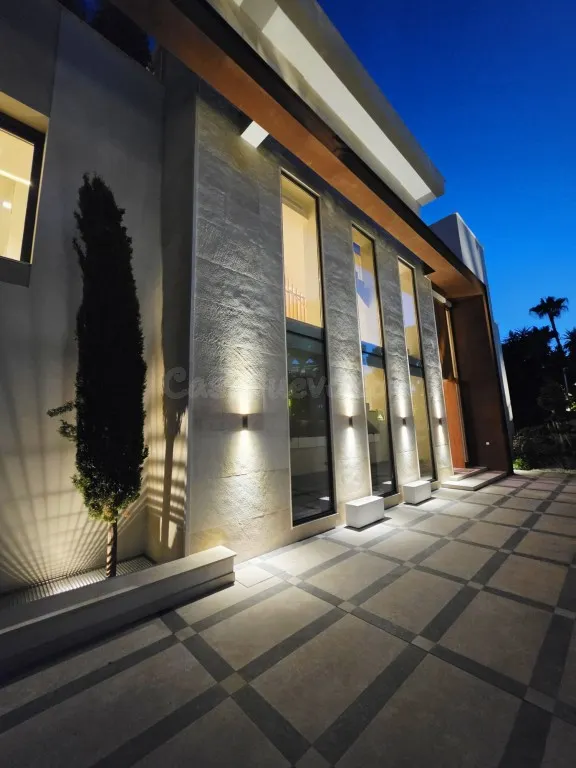Exclusiva Villa de Lujo en Marbella — 27