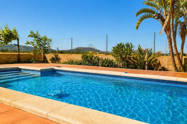Finca rústica de alquiler con vivienda en Muro - foto 3