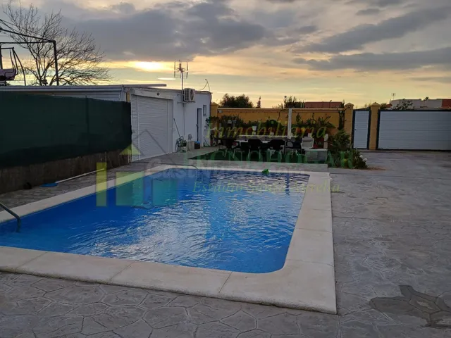 Parcela con casa, piscina y casa de invitados en Don Rodrigo - foto 2