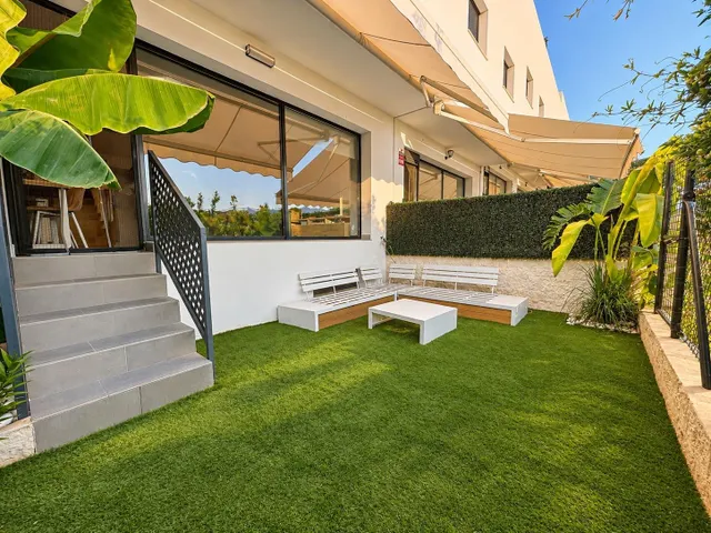 Exclusivo Chalet adosado del 2022 con gran solárium privado en Santa Clara — 18