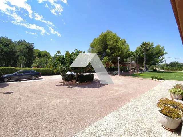 Chalet en venta — 38