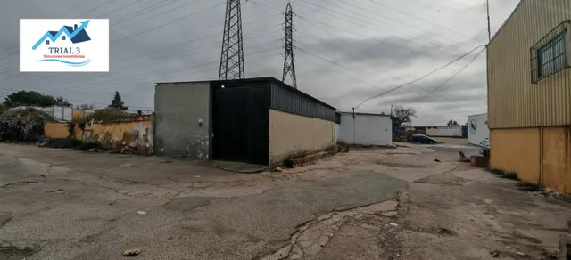Venta Nave Industrial en Alcalá de Guadaira - Sevilla - foto 2
