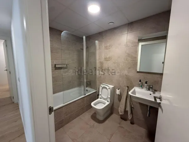 Piso 4 habitaciones 141m² en alquiler - Malilla - foto 5