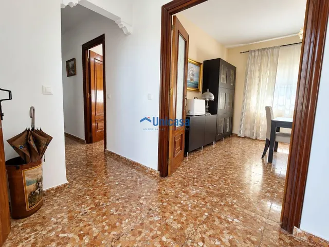 CHALET INDEPENDIENTE · 2 VIVIENDAS · PARCELA DE 422 M2 — 12