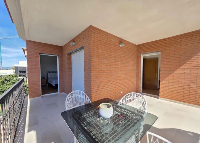 CASA ADOSADA DE 6 habitaciones EN VILAFORTUNY — 34
