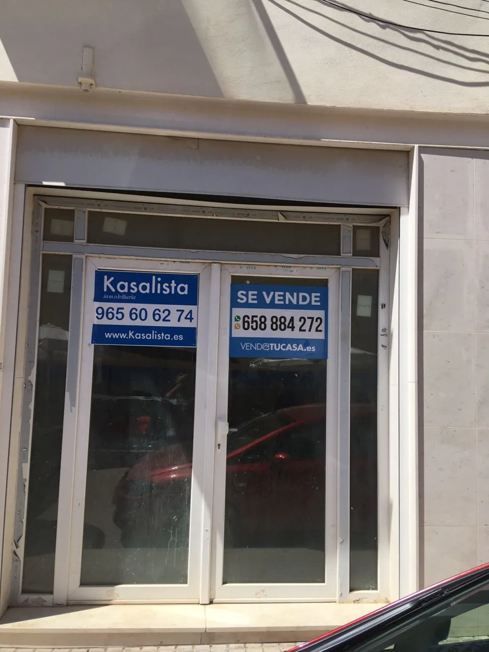 Local comercial construcción nueva 2021. enfrente del mercado central de novelda