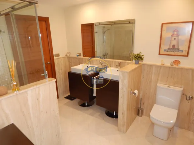 EXCLUSIVA CASA TODO INCLUIDO EN COCENTAINA. — 26