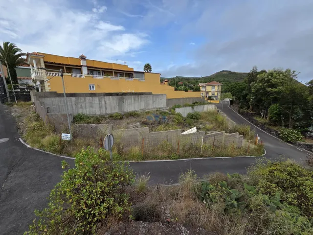 Solar urbano en venta — 16