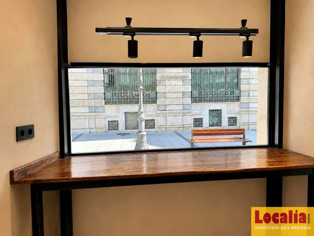 Local comercial con ubicación estratégica, Santander - foto 3